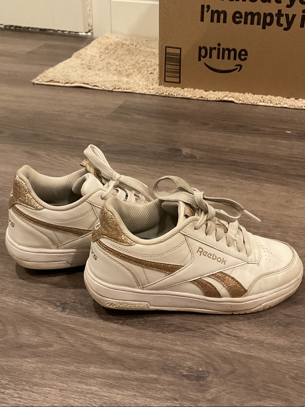 Heelys Reebok White Sneakers with Gold Detail